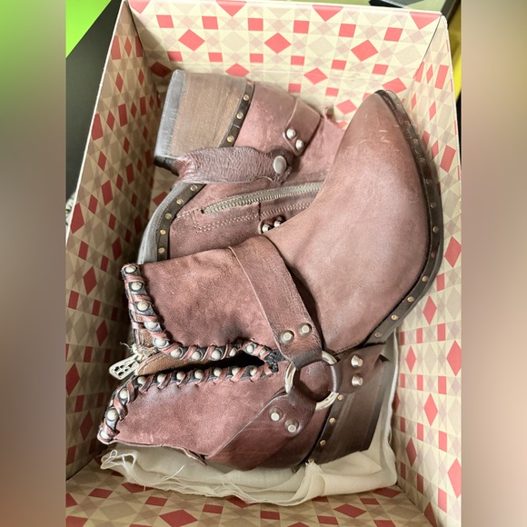 A.S.98 Distressed Brown Leather Studded Ankle Boots - Picture 7 of 11